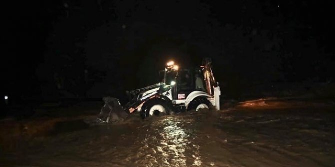 Ordu’da sağanak nedeniyle mahsur kalan 5 kişi kurtarıldı