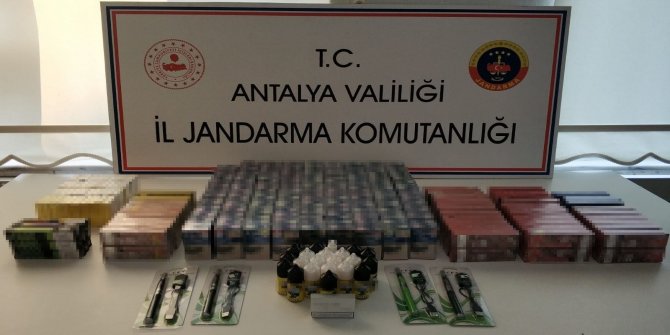 Kemer’de kaçak sigara operasyonu: 1 gözaltı