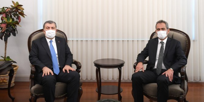 Bakan Koca'dan Milli Eğitim Bakanı Özer'e ziyaret