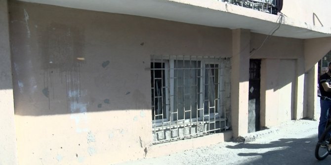 Küçükçekmece'de arkadaşları tarafından kafası kesilerek öldürüldü