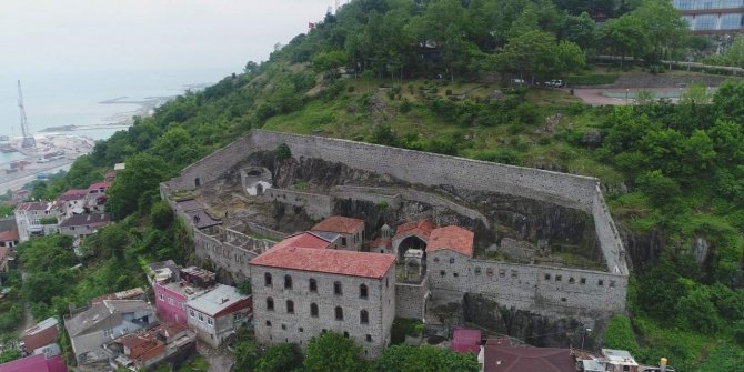 Yaklaşık 3 yıldır ziyarete açılmayı bekliyor