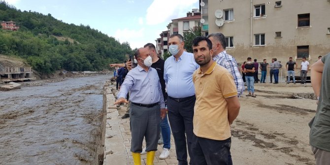 AK Parti Çorum Milletvekili Kavuncu afet bölgesinde
