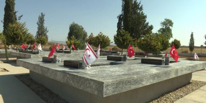 KKTC şehitlerini andı