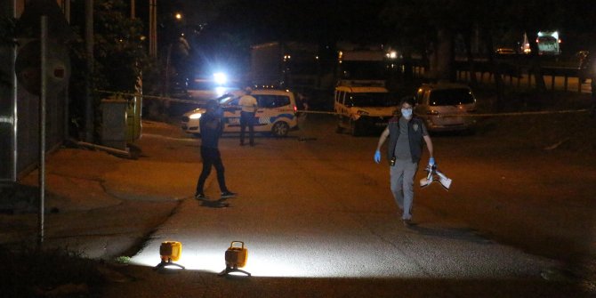 Tüfeği atıp, kaçmaya çalıştılar