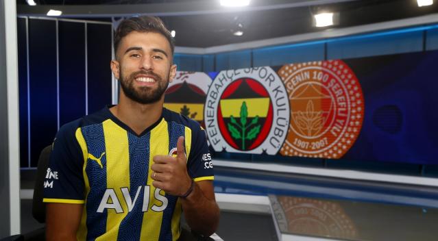 Diego Rossi, Fenerbahçe'ye katıldığı için mutlu: