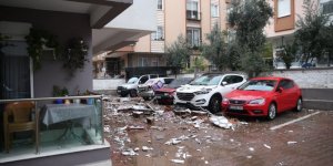 GÜNCELLEME - Kırmızı kodla aşırı yağış uyarısı yapılan Antalya'da sağanak etkili oluyor