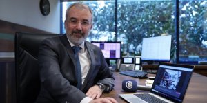 Borsa İstanbul Genel Müdürü Ergun, AA'nın "Yılın Fotoğrafları" oylamasına katıldı
