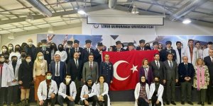 İzmir Adliyesindeki terör saldırısının şehitleri İzmir Demokrasi Üniversitesi'nde anıldı