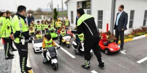 Çocuklara uygulamalı trafik eğitimi verildi