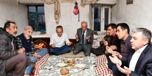 Kaymakam Pişkin, Şehit Emin Bozkurt’un ailesiyle iftar yaptı