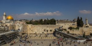 İsrail mahkemesinin, Yahudilerin Mescid-i Aksa'da "yüksek sesle ibadetine" onayı