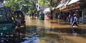 Bangladeş'te sel: Can kaybı 100'ü aştı