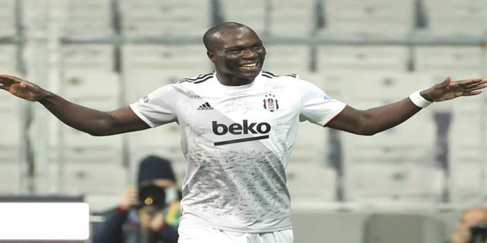 Aboubakar Beşiktaş için İstanbul'a geliyor