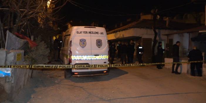 2 yaşındaki çocuk ölü bulundu, annesi ve erkek arkadaşı aranıyor