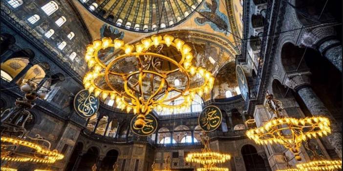 2023 Kadir Gecesi ne zaman? Kadir Gecesinde hangi dualar okunur?