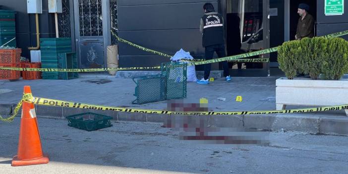 Önce komşusunu sonra eski eşini işe alan fırın işletmecisini silahla öldürdü