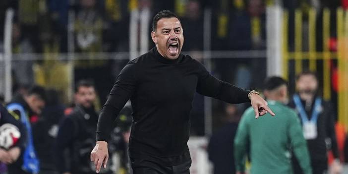 Konyaspor’da Çağdaş Atan’dan VAR isyanı: “Bu maç böyle koparılmaz”