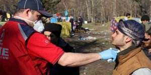 Koronavirüs tedbirleri kapsamında sığınmacılara sağlık taraması yapılıyor