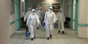 "Sağlık dedektifleri" gece de koronavirüsün izini sürüyor