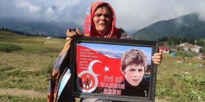 Şehit Eren Bülbül'ün annesi: "Şehit yavrum tüm Türkiye'nin acısı oldu"