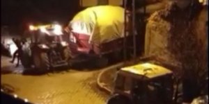 Konya'da devrilen pancar yüklü traktörün sürücüsü son anda atlayarak kurtuldu