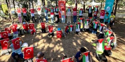 Konya'da çocuk Hakları Evrenseldir Gazze'de de Geçerlidir Kardeşlik Buluşması