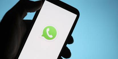 İran’da yasaklanan WhatsApp ve Google Play yeniden erişime açıldı