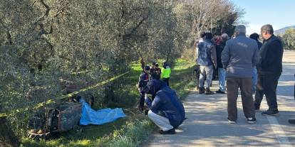 Bursa'da tamire götürmek istediği traktörün altında kalan sürücü öldü