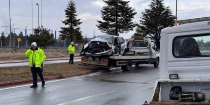 Konya'da Otogar Kavşağı yakınlarında trafik kazası: 1 yaralı