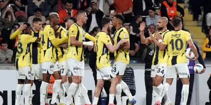 Sarı-Lacivertliler Başakşehir'i 4-1 mağlup etti