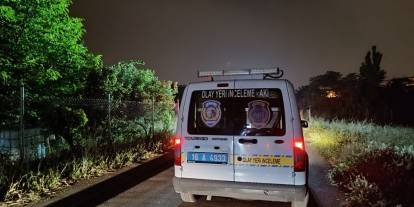 Sokakta gece yarısı kavga: 1'i ağır, 2 yaralı