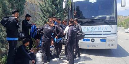 Konya'da futbolcular taksiyle maça yetiştirildi