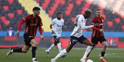 Fenerbahçe evinde 2 maç sonra kazandı