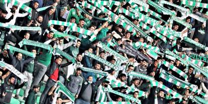 Konyaspor taraftarı teselli verdi!
