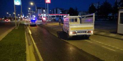 Trambüs ile kamyonet çarpıştı: 1 yaralı