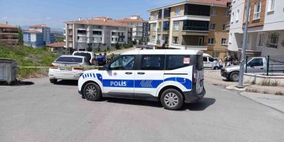 14 yaşındaki kız çocuğu başından vurulmuş halde ölü olarak bulundu