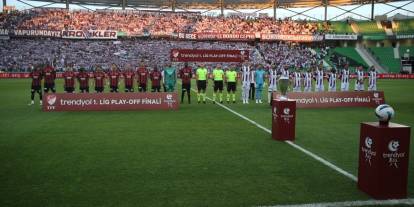 Süper Lig'e yükselen son takım Fatih Karagümrük oldu