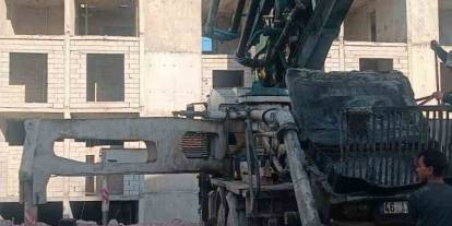 İnşaattan düşen işçi öldü