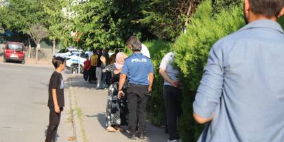 Camide namaz kılarken bıçaklanan kişi öldü