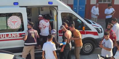 Husumetliler arasında taş, sopa ve silahlı kavga: 8 yaralı