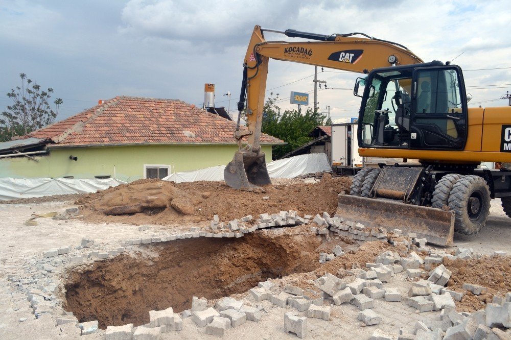 Bir yıldır kayıp olan 2 bin 700 yıllık ’stel’ bulundu ile ilgili görsel sonucu