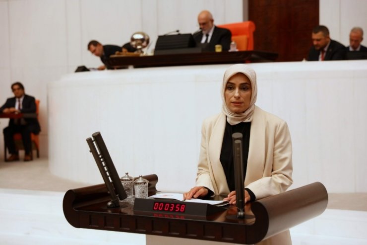 AK Parti iktidarında Meclisteki kadın sayısı arttı