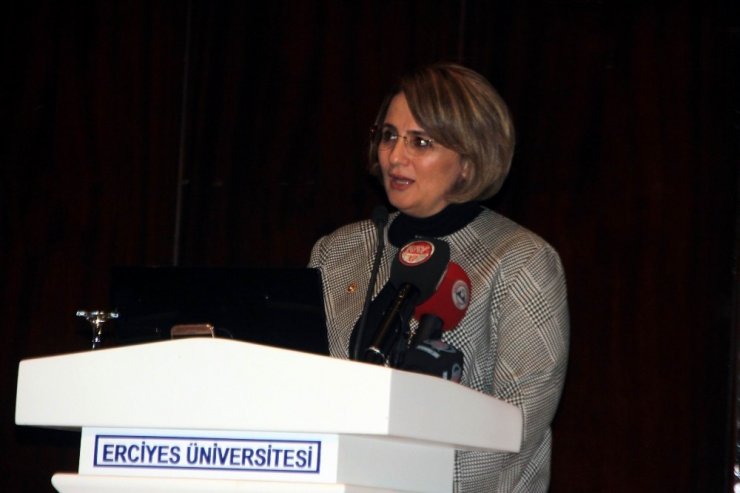 ERÜ Rektörü Prof. Dr. Çalış: “Türk kadını seçme ve seçilme hakkını birçok Avrupa ülkelerinden daha önce elde etti”