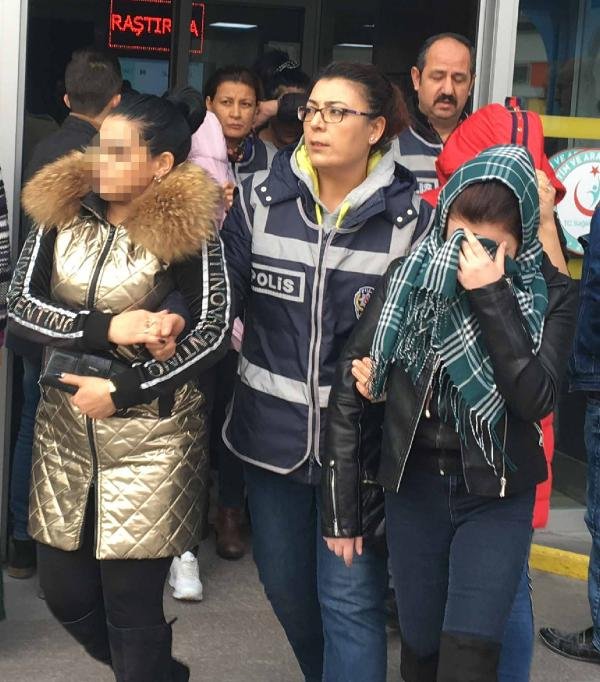 Konya'da fuhuş şebekesi, kadınların günlük kazançlarını deftere not almış
