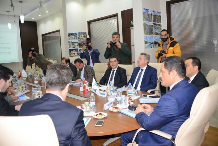 Vali Mustafa Masatlı Başkanlığında SERKA 69’ncu yönetim kurulu toplantısı yapıldı