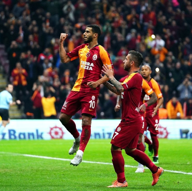 Süper Lig: Galatasaray: 1 - Aytemiz Alanyaspor: 0 (İlk yarı)