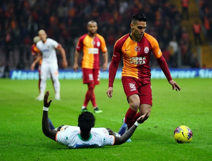 Süper Lig: Galatasaray: 1 - Aytemiz Alanyaspor: 0 (Maç sonucu)