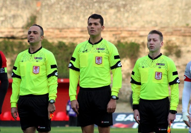 TFF 1. Lig: Fatih Karagümrük: 0 - Balıkesirspor: 0