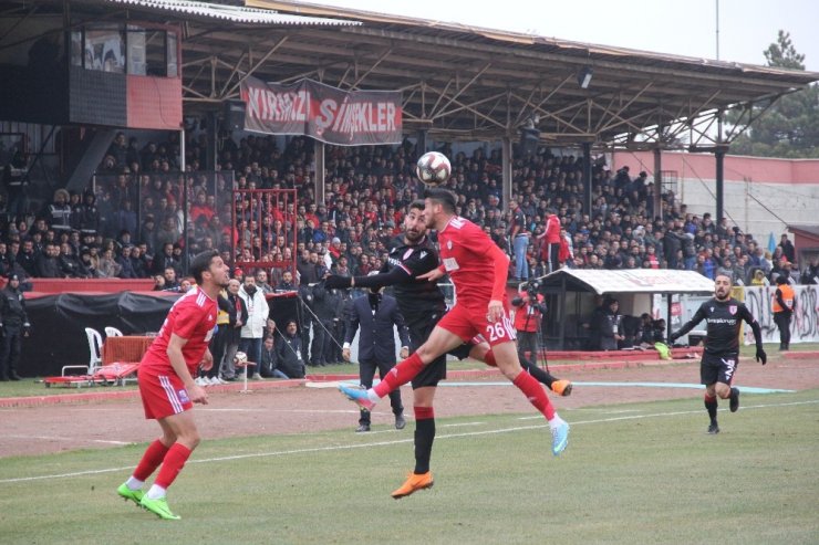 TFF 2. Lig: Yeni Çorumspor: 2 - Yılport Samsunspor: 1