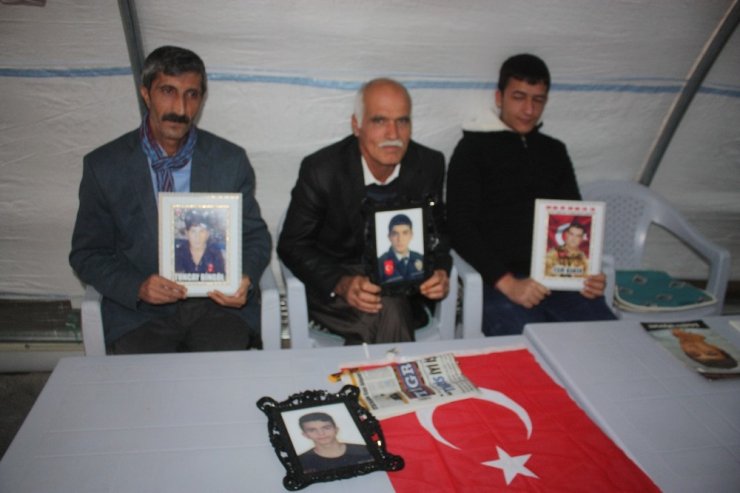 HDP önündeki ailelerin evlat nöbeti 98. gününde